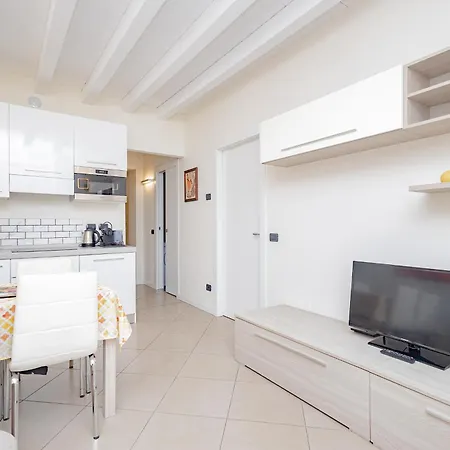 Apartment B1
